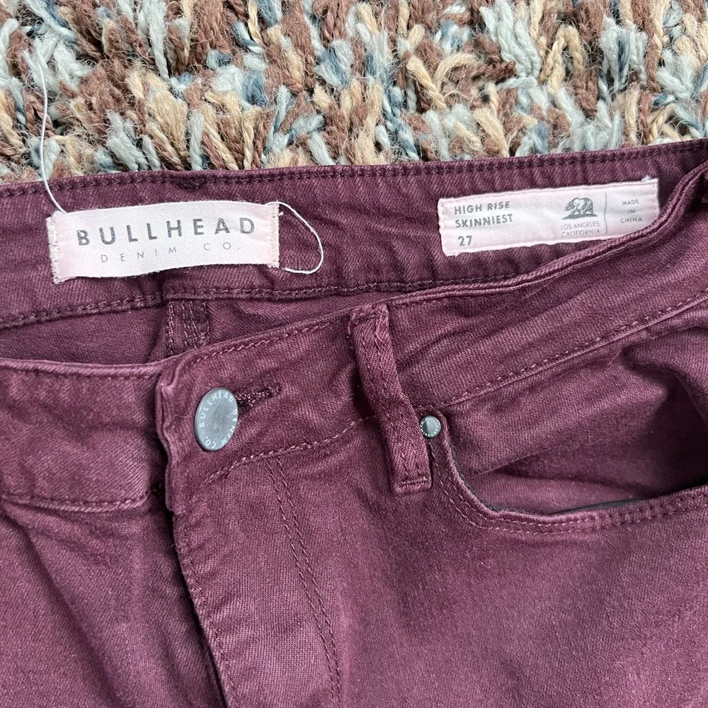 Bullhead Hi Rise Ripped Jeans - Picture 3 of 4